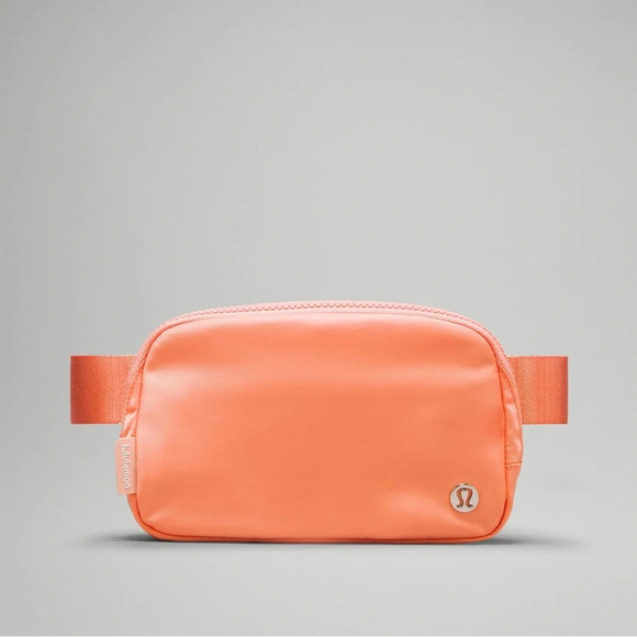 🆕🧡 Lululemon Everywhere Belt Bag Coral Kiss - Picture 6 of 6